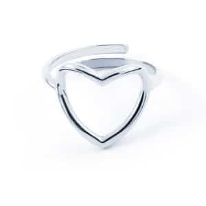 Anello Cuore Traforato in Argento 925, design minimalista con cuore centrale, Collezione Minimal Love.