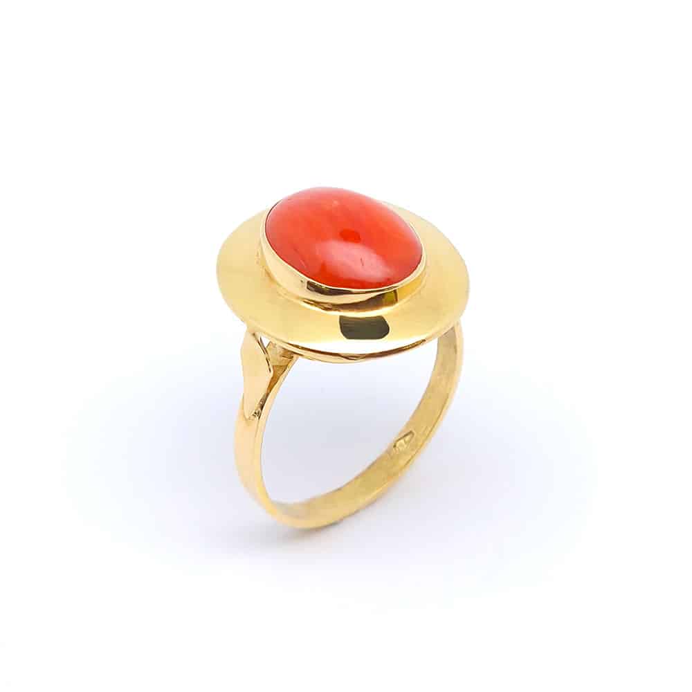 Anello Cabochon Corallo Rosso in Oro