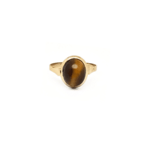 Anello Eco Occhio di Tigre in Argento Dorato con cabochon 8x10 mm, montatura vintage e dettagli raffinati, Collezione Eco del Mare.